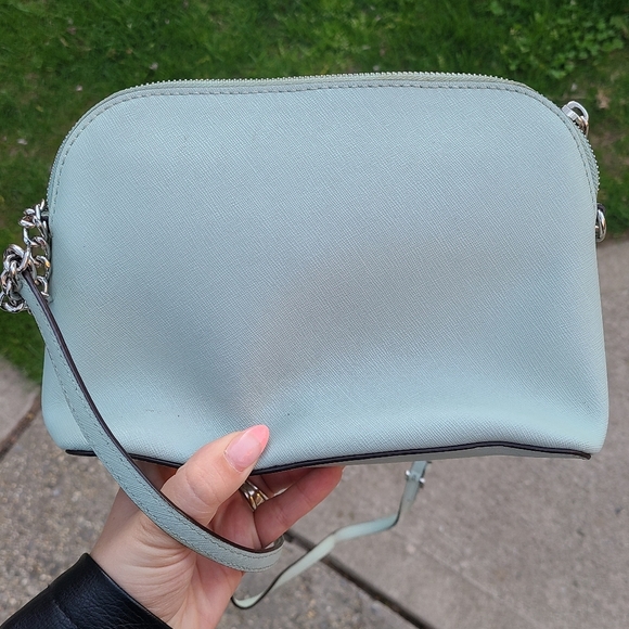 Michael Kors Cindy Large Crossbody - Picture 5 of 12